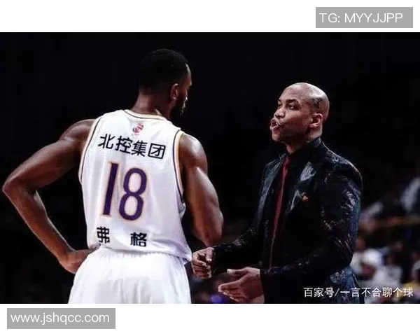 武汉篮球队与重庆篮球队赛后复盘分析及比赛经验总结