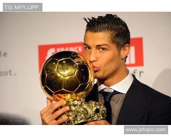 足球明星整容的利与弊探讨及其对职业生涯的影响分析