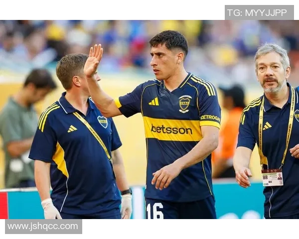 梅伦在足球界的地位与成就究竟如何是否可以称之为足球明星