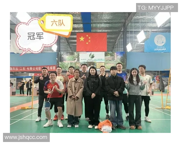 深圳羽毛球队奋斗历程的真实记录与成长之路 深圳羽毛球队奋斗历程的真实记录与成长之路